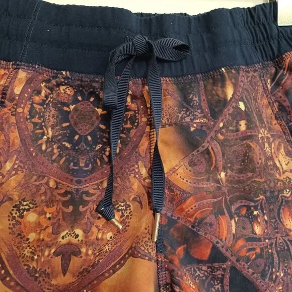 Calia by Carrie Underwood Shorts Pull On Tie Waist Blue Multi Womens Small - Picture 4 of 12